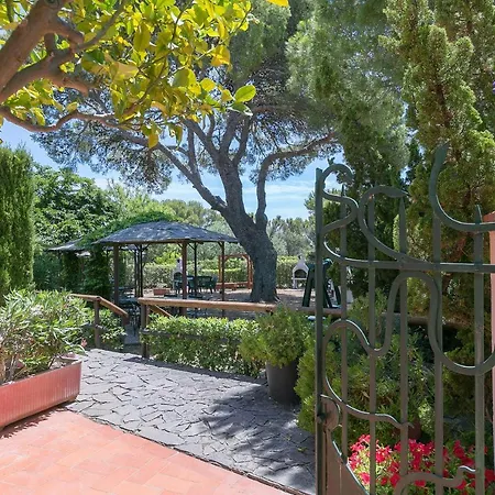 Residenza Solferino Aparthotel 4*