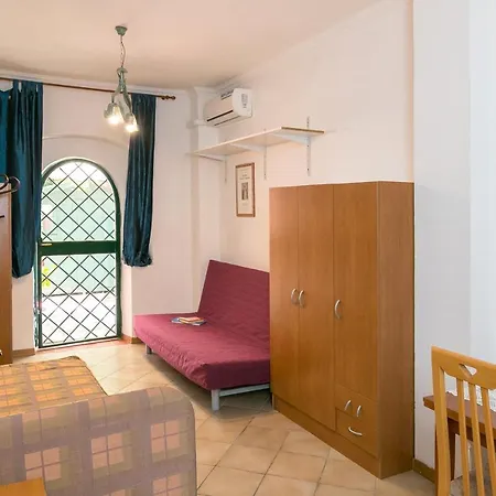 Residenza Solferino Aparthotel 4*
